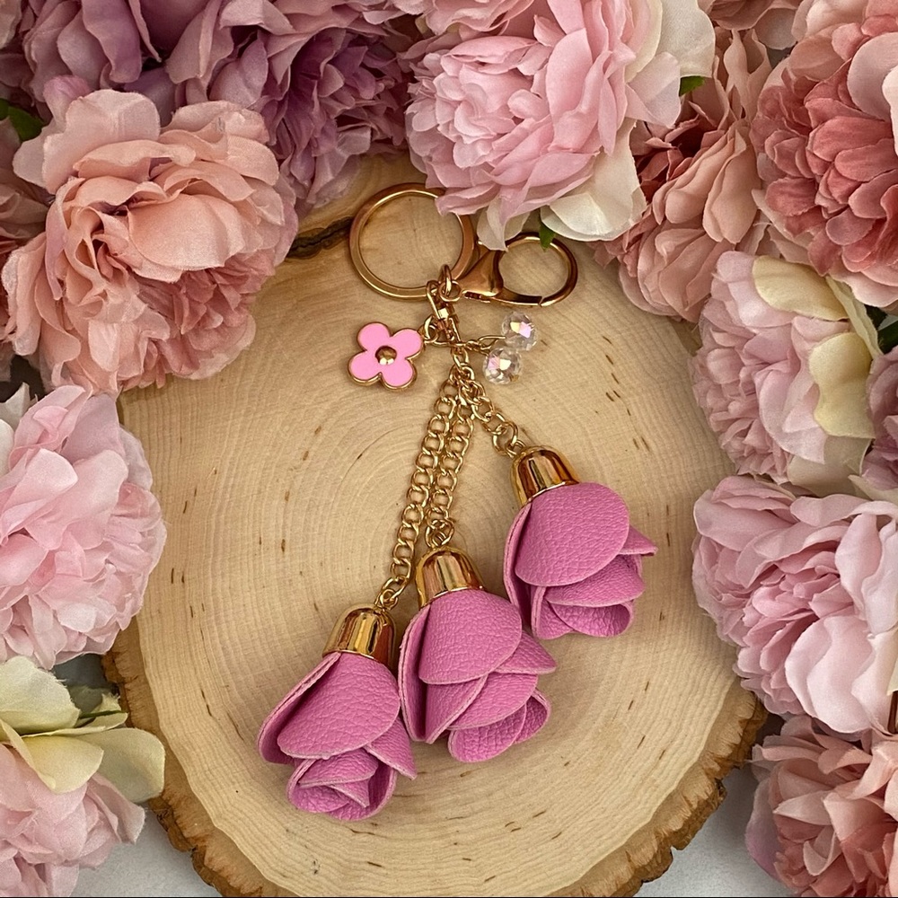 Pink Triple Rose Charm with Beads Keychain - Picture 11 of 15